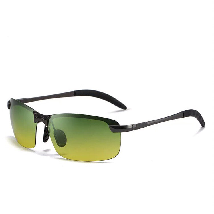 Lifesparking Photochromic Sunglasses with Anti-glare Polarized Lens